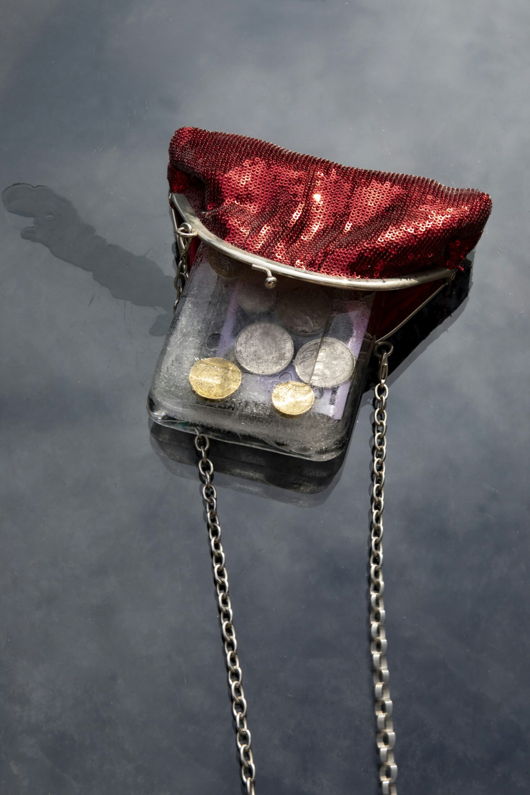 Navigating the Future: How Cashless Societies Are Reshaping Commerce and Daily Life